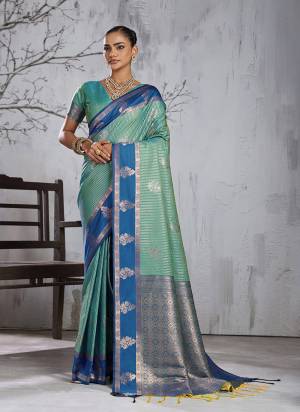 Garb These Fastive And Party Wear Saree in Fine Colored.These Saree And Blouse is Fabricated On Silk.Its Beautified With Weaving Jari Designer.