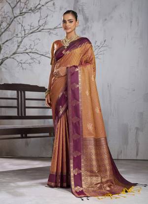 Garb These Fastive And Party Wear Saree in Fine Colored.These Saree And Blouse is Fabricated On Silk.Its Beautified With Weaving Jari Designer.