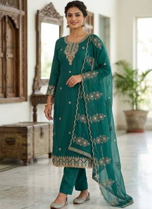 Looking These Suit in Fine Colored Pair With Bottom And Dupatta.These Top Are PV Cotton And Dupatta Are Fabricated On Nazmin Pair With Rayon Bottom.Its Beautified With Designer Embroidery Work.