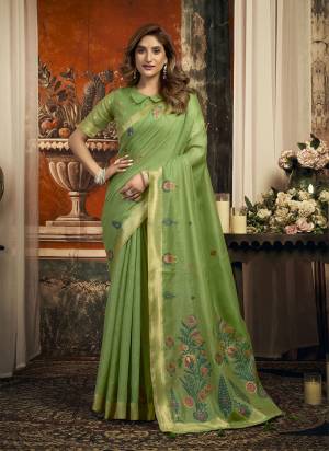 Looking These Fancy Party Wear Saree in Fine Colored.These Saree Are Puri Cotton And Blouse is Puri Cotton Fabricated.Its Beautified With Woven Jari Border Designer.