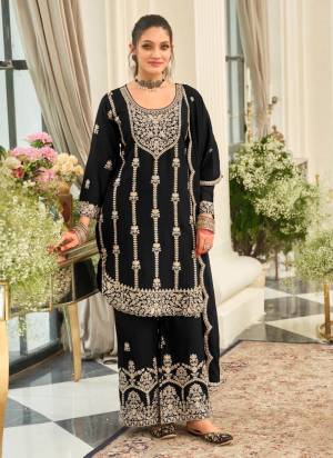Attractive These Party Wear Designer Plazzo Suit in Fine Colored Pair With Bottom And Dupatta.These Top Are Chinon And Dupatta Are Fabricated On Chinon Pair With Chinon Bottom.Its Beautified With Crepe Silk Inner.Its Beautified With Heavy Designer Embroidery Work.