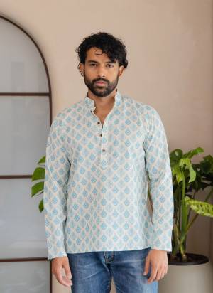 For A festive Wear,Grab These Readymade Short Kurta in Fine Colored.These Kurta is Fabricated On Swiss Linen With Designer Printed.Buy Now.