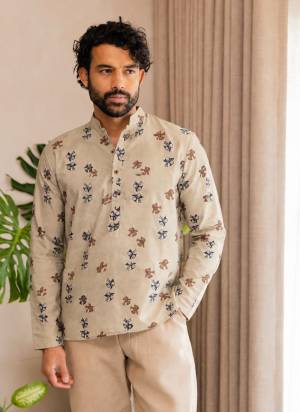 For A festive Wear,Grab These Readymade Short Kurta in Fine Colored.These Kurta is Fabricated On Swiss Linen With Designer Printed.Buy Now.