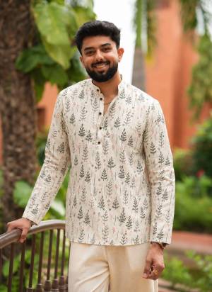For A festive Wear,Grab These Readymade Short Kurta in Fine Colored.These Kurta is Fabricated On Swiss Linen With Designer Printed.Buy Now.