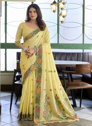 Looking These Fancy Party Wear Saree in Fine Colored.These Saree Are Handloom Linen And Blouse is Handloom Linen Fabricated.Its Beautified With Woven Jacquard Multy Thread Designer.