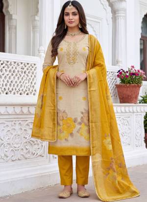 Looking These Suit in Fine Colored Pair With Bottom And Dupatta.These Top Are Simmer Cotton Linen And Dupatta Are Fabricated On Simmer Cotton Linen Pair With Rayon Bottom.Its Beautified With Designer Printed, Hand Work.
