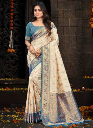 Looking These Fastive And Party Wear Saree in Fine Colored.These Saree And Blouse is Fabricated On Silk.Its Beautified With Woven Jacquard Designer.