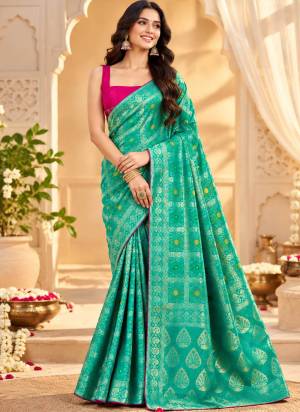 Attractive These Party Wear Saree in Fine Colored Pair With Blouse.These Saree and Blouse Are Fabricated On Satin Silk.Its Beautified With Woven Designer.