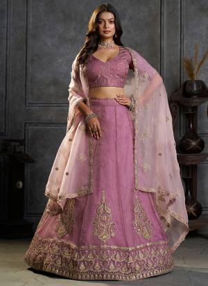 For A Designer Look,Grab These Lehenga Choli in Fine Colored.These Lehenga And Dupatta Are Fabricated On Organza Pair With Organza Blouse.Its Beautified With Designer Embroidery Work.
