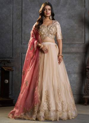 For A Designer Look,Grab These Lehenga Choli in Fine Colored.These Lehenga And Dupatta Are Fabricated On Organza Pair With Organza Blouse.Its Beautified With Designer Embroidery Work.