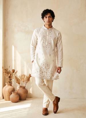 Looking These Party Wear Mans Wear Kutra Payjama in Fine Color. These Kurta Are Silk And Payjama Cotton Fabriced With Designer Embroidery Work .