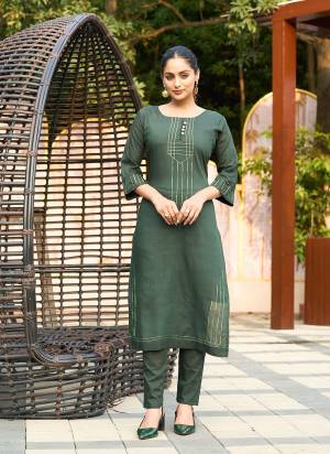 Grab These Beautiful Looking Readymade Kurti With Bottom.These Top And Bottom is Fabricated On Roma Silk.Its Beautified With Designer Embroidery Work.