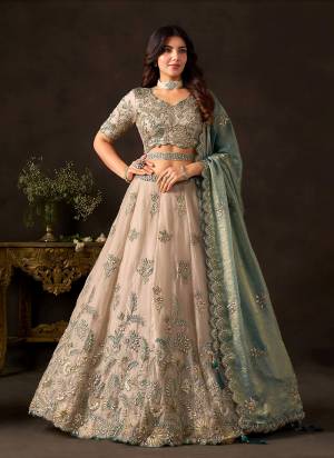 For A Designer Look,Grab These Lehenga Choli in Fine Colored.These Lehenga Are Fendy And Blouse Are Fabricated On Fendy Pair With Dupatta Are Fendy.Its Beautified With Designer Dori,Thread,Jari,Sequance Embroidery Work.
