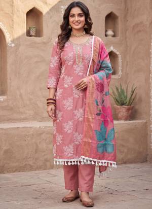 Grab These Suit in Fine Colored Pair With Bottom And Dupatta.These Top Are Cotton Silk And Dupatta Are Fabricated On Cotton Silk Pair With Dull Santoon Bottom.Its Beautified With Designer Digital Printed, Hand Work.