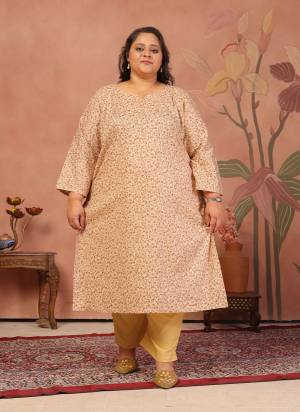 Garb These Beautiful Looking Readymade Plus Size Kurti.These Kurti is Fabricated On Cambric Cotton.Its Beautified With Designer Printed.