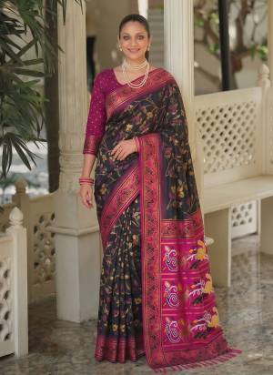 Garb These Fastive And Party Wear Saree in Fine Colored.These Saree And Blouse is Fabricated On Silk.Its Beautified With Weaving Jacquard Designer.