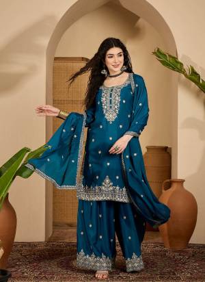 Looking These Suit in Fine Colored Pair With Bottom And Dupatta.These Top Are Chinon Silk And Bottom Are Fabricated On Chinon Silk Pair With Chinon Silk Dupatta.Its Beautified With Heavy Designer Embroidery Work.