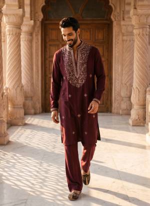 Looking These Party Wear Mans Wear Kutra Payjama in Fine Color. These Kurta Are Japani Lachaka And Payjama Japni Lachaka Fabriced With Designer Embroidery,Hand Work .