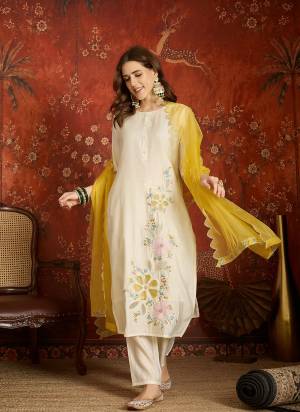 Looking These Prty Wear Salwar Suit in Fine Colored Pair With Bottom And Dupatta.These Top Are Roman Silk And Bottom Are Fabricated On Roman Silk Pair With Organza Dupatta.Its Beautified With Designer Embroidery Work.