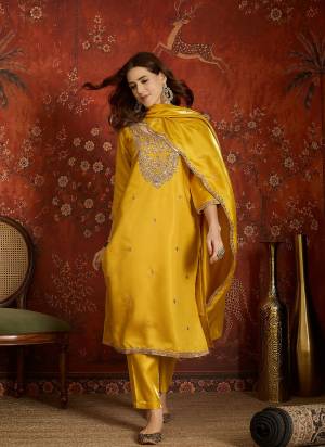 Looking These Prty Wear Salwar Suit in Fine Colored Pair With Bottom And Dupatta.These Top Are Glass Roman And Bottom Are Fabricated On Glass Roman Pair With Glass Roman Dupatta.Its Beautified With Designer Embroidery Work.