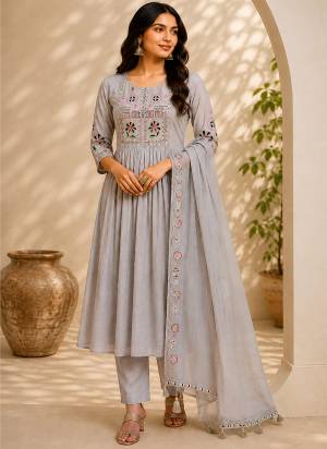 Garb These Beautiful Looking Readymade Suits.These Top And Bottom Are Roman Silk And Dupatta Are Roman Silk Fabricated.Its Beautified With Disigner Multy Thread Embroidery Work.