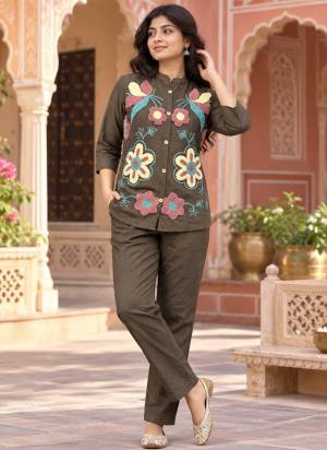 Looking These Beautiful Party Wear Designer Readymade Co Ord Dress.These Top And Bottom Are Nylon Viscose Fabricated.Its Beautified With Designer Multy Thread Lup Embroidery Work.