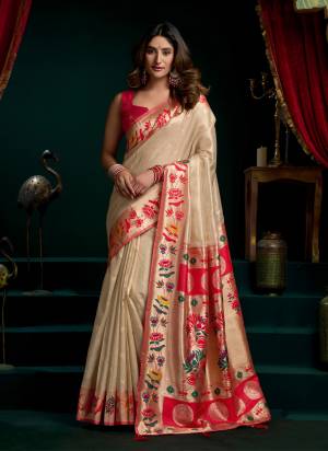 Garb These Fancy Party Wear Saree in Fine Colored.These Saree Are Tissue Silk And Blouse is Tissue Silk Fabricated.Its Beautified With Woven Jacquard Meenakari Paithani Pallu Border Designer.
