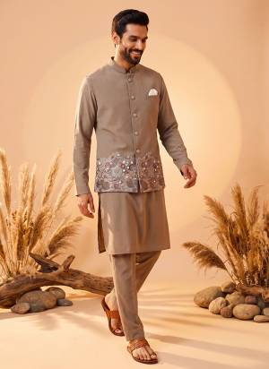 Attractive These Party Wear Mans Wear Kutra Payjama With Koti in Fine Color. These Kurta Are Soft Silk And Payjama Soft Silk Fabriced Soft Silk Koti With Designer Embroidery Work .