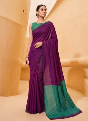 Garb These Fastive And Party Wear Saree in Fine Colored.These Saree And Blouse is Fabricated On Mul Cotton.Its Beautified With Solid Weaving Designer.