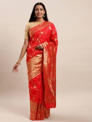 Adorn The Pretty Angelic Look Wearing This Heavy Designer Saree In Fine Color Paired With Contrasting Colored Blouse. This Saree Is Fabricated On Jacquard Silk Paired With Jacquard Silk Fabricated Blouse. Its Pretty Color Pallete Will Give An Attractive Look To Your Personality. 