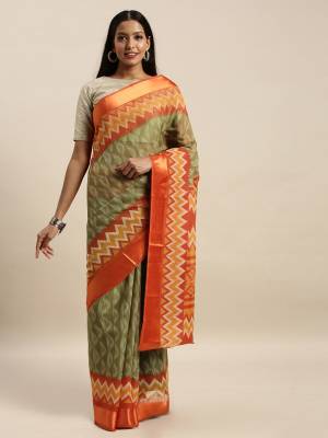 Adorn The Pretty Angelic Look Wearing This Saree In Color Paired With Contrasting Colored Blouse. This Saree Is Fabricated On Cotton Paired With Cotton Fabricated Blouse. Its Printed Pretty Color Pallete Will Give An Attractive Look To Your Personality. 