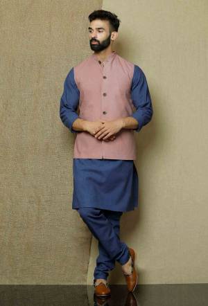 Here Is A Rich And Decent Looking Readymade Pair Of Men's Kurta Pyjama With Jacket. This Kurta And Pyjama Are Fabricated On Cotton Paired With Cotton Fabricated Jacket. Buy This Pair For The Upcoming Wedding And Festive Season. 

