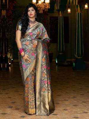 Grab This Designer Silk Based Heavy Weaved Saree In Grey Color. This Saree And Blouse Are Fabricated On Banarasi Art Silk Beautified With Heavy Weave. Buy Now. 

