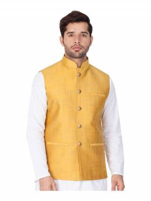 Here Is A Rich And Decent Looking Readymade Pair Of Men's Jacket. This Jacket Are Cotton Fabricated. Buy This Pair For The Upcoming Wedding And Festive Season. 

