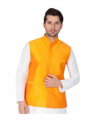 Here Is A Rich And Decent Looking Readymade Pair Of Men's Jacket. This Jacket Are Cotton Fabricated. Buy This Pair For The Upcoming Wedding And Festive Season. 

