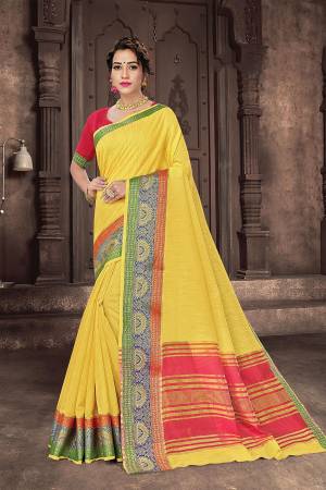 Looking This Traditional Saree Are Fine Saree Paired With Blouse.This Saree And Blouse Are Handloom Cotton Based Fabric With Heavy Wevon Designer Work. Buy This Pretty Saree Now.