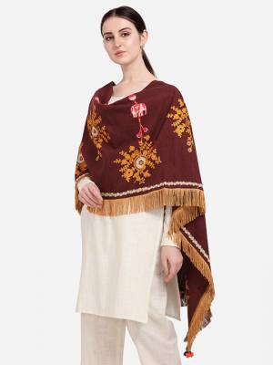 Enhance the Look Of Your Dress With This Pretty Thread Embroidered Cotton Khadi Fabricated Dupatta. You Can Pair This Up Same Or Contrasting Colored Attire. Buy Now.