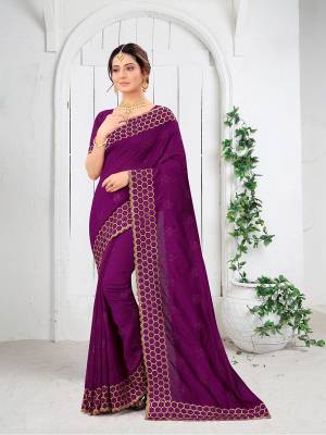 Garb This Partywear Saree Are Fine Saree Paired With Blouse.This Saree And Blouse Are Two Tone Vichitra Silk Fabric With Heavy Designer Embroidery And Border Stone Work. Buy This Pretty Saree Now.