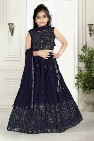 Attrective Looking Kidswear Readymade Heavy Designer Lehenga Choli In Fine Color Fabricated On Georgette And Dupatta Are Georgette Beautified With Heavy Attractive Sequance Thread Embroidery Work. 