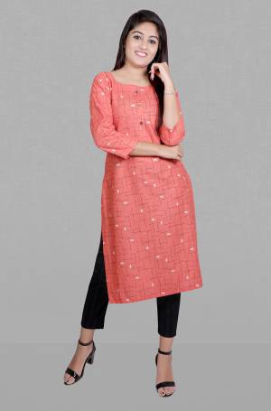 Garb This Readymade Long Kurti In Fine Color Fabricated On Cotton Beautified With Printed Designer. It Is Light In Weight And Easy To Carry All Day Long. 