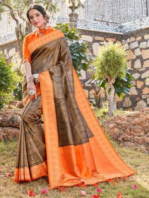 AttrectiveThis Pretty Angelic Partywear Look Wearing This Heavy Designer Weaving Work Saree In Fine Color Paired With Contrasted Blouse. This Saree And Blouse Is Banarasi Silk Fabricated.Attractive Look To Your Personality. 