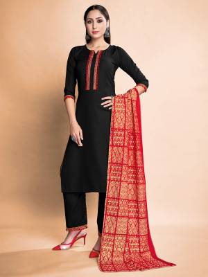 Looking This Readymade Long Dress In Fine Color Top And Bottom With Dupatta Are Rayon Fabricated Beautified With Designer Foil Printed. It Is Light In Weight And Easy To Carry All Day Long. 