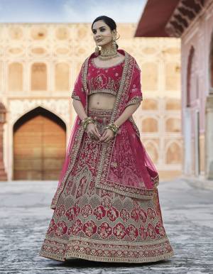 Attrective This Bridal Heavy Designer Lehenga Choli In Fine Color Fabricated On Velvet Beautified Fabric Lahenga Choli With Heavy Designer Embroidery With Hand Work.Buy Now. 