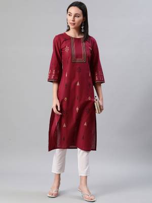 Attrective This Readymade Long Kurti With Bottom In Fine Color. Kurti And Pant Are Fabricated On Rayon Beautified With Designer Printed. It Is Light In Weight And Easy To Carry All Day Long. 