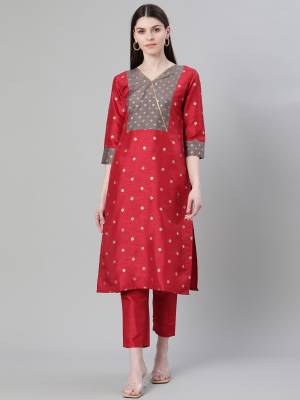 Looking This Readymade Long Kurti With Bottom In Fine Color. Kurti And Pant Are Fabricated On Poly Silk Beautified With Designer Foil Printed. It Is Light In Weight And Easy To Carry All Day Long. 