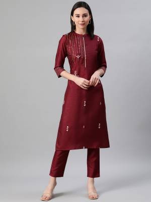 Looking This Readymade Long Kurti With Bottom In Fine Color. Kurti And Pant Are Fabricated On Poly Silk Beautified With Designer Foil Printed. It Is Light In Weight And Easy To Carry All Day Long. 