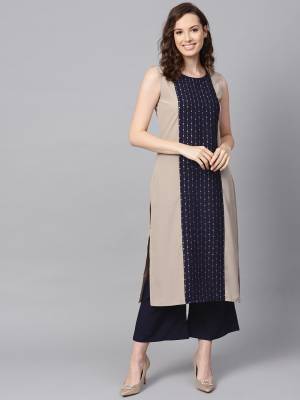 Attrective This Readymade Partywear Long Kurti In Fine Color. Its Kurti On Crepe Fabricated Beautified With Designer Printed. It Is Light In Weight And Easy To Carry All Day Long. 