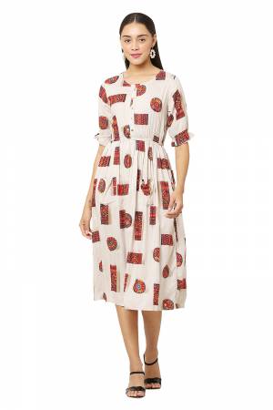 Attrective This Printed Designer  Readymade Long Kurti In Fine Color. This Kurti Are Rayon Fabricated Beautified With Designer Printed. It Is Light In Weight And Easy To Carry All Day Long. 