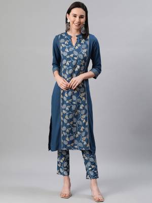 Looking This Readymade Long Kurti With Bottom In Fine Color. This Kurti And Pant Are Fabricated On Rayon Beautified With Designer Foil Printed. It Is Light In Weight And Easy To Carry All Day Long. 