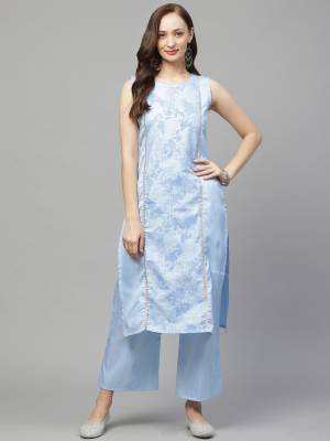 Garb This Readymade Long Kurti In Fine Color. This Kurti Are Fabricated On Poly Silk Beautified With Designer Khadi Printed. It Is Light In Weight And Easy To Carry All Day Long. 